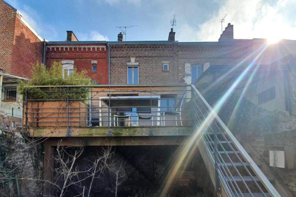 Maison Famille-Confort-Terrasse Jardin-Vue Cathedrale Amiens Dış mekan fotoğraf